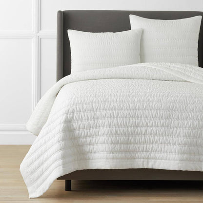 Legends Hotel White Washed Linen Full/Queen Quilt