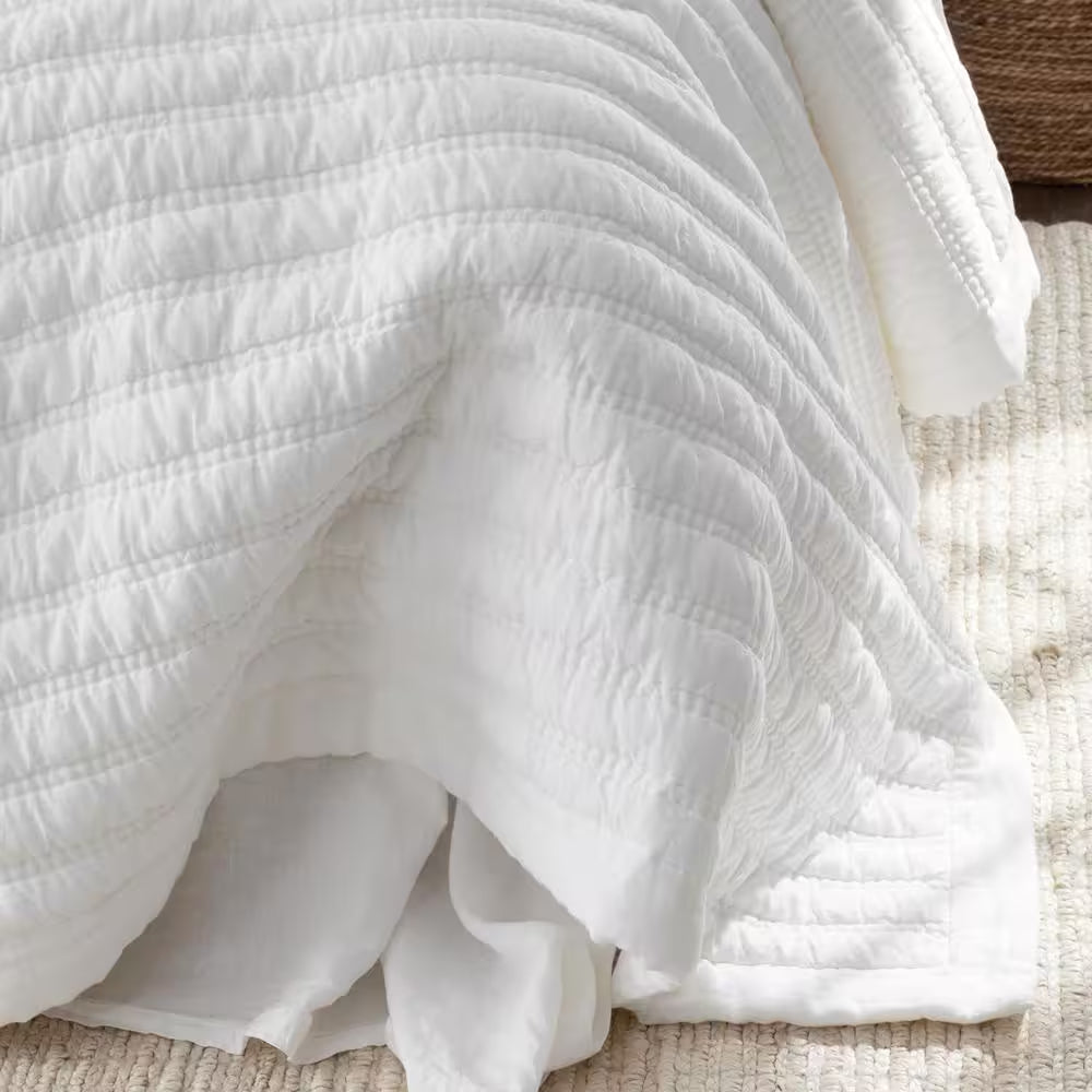 Legends Hotel White Washed Linen Full/Queen Quilt